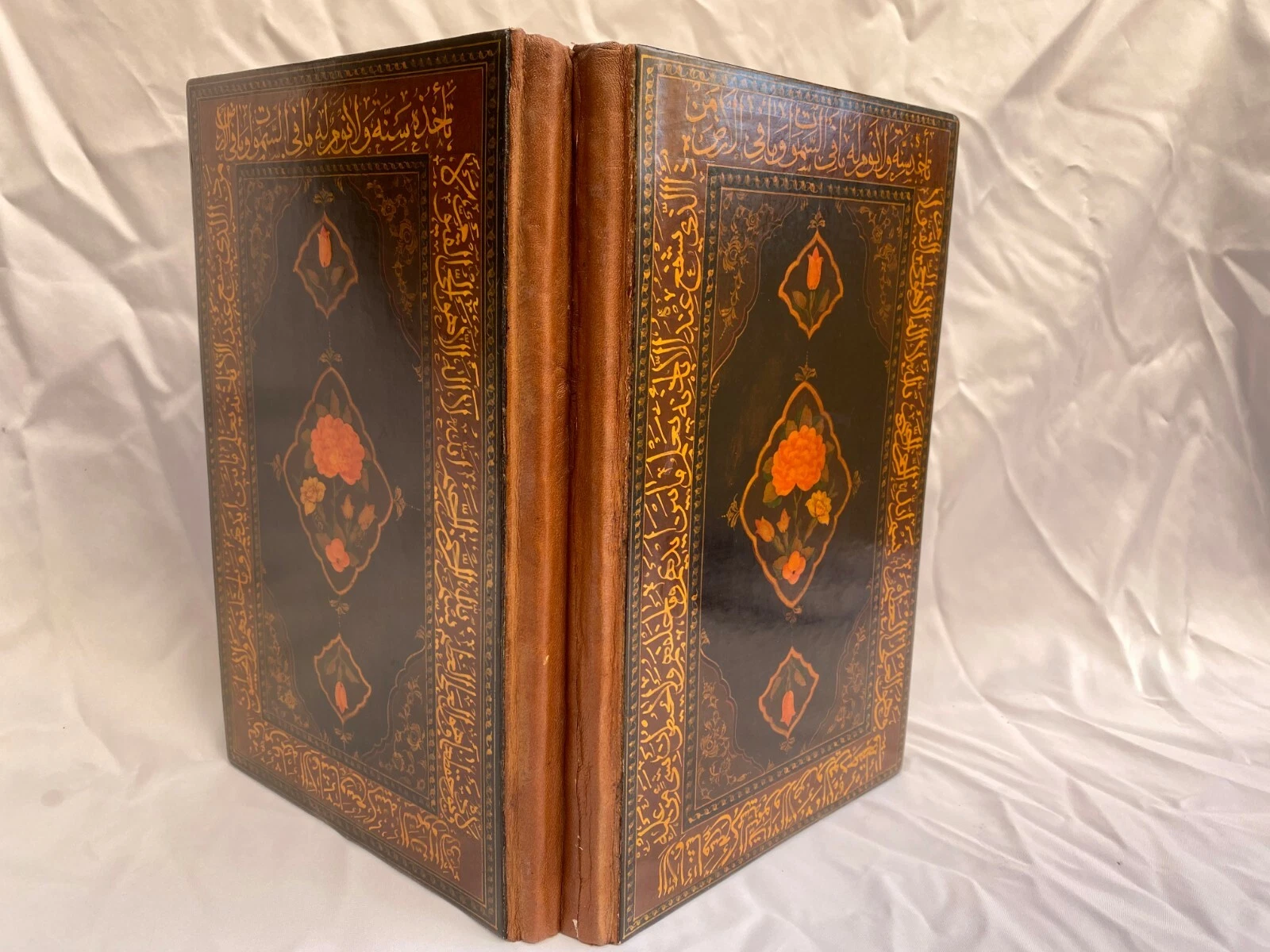 1082 Handwritten Holy Quran Manuscript - Image 9